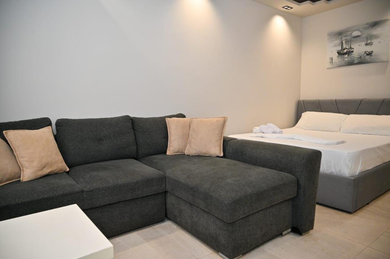 Andi Apartments Durrës Extérieur photo